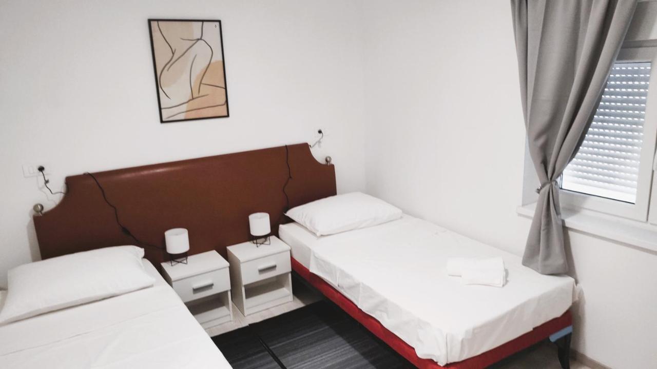 Hotel Potpican Екстер'єр фото