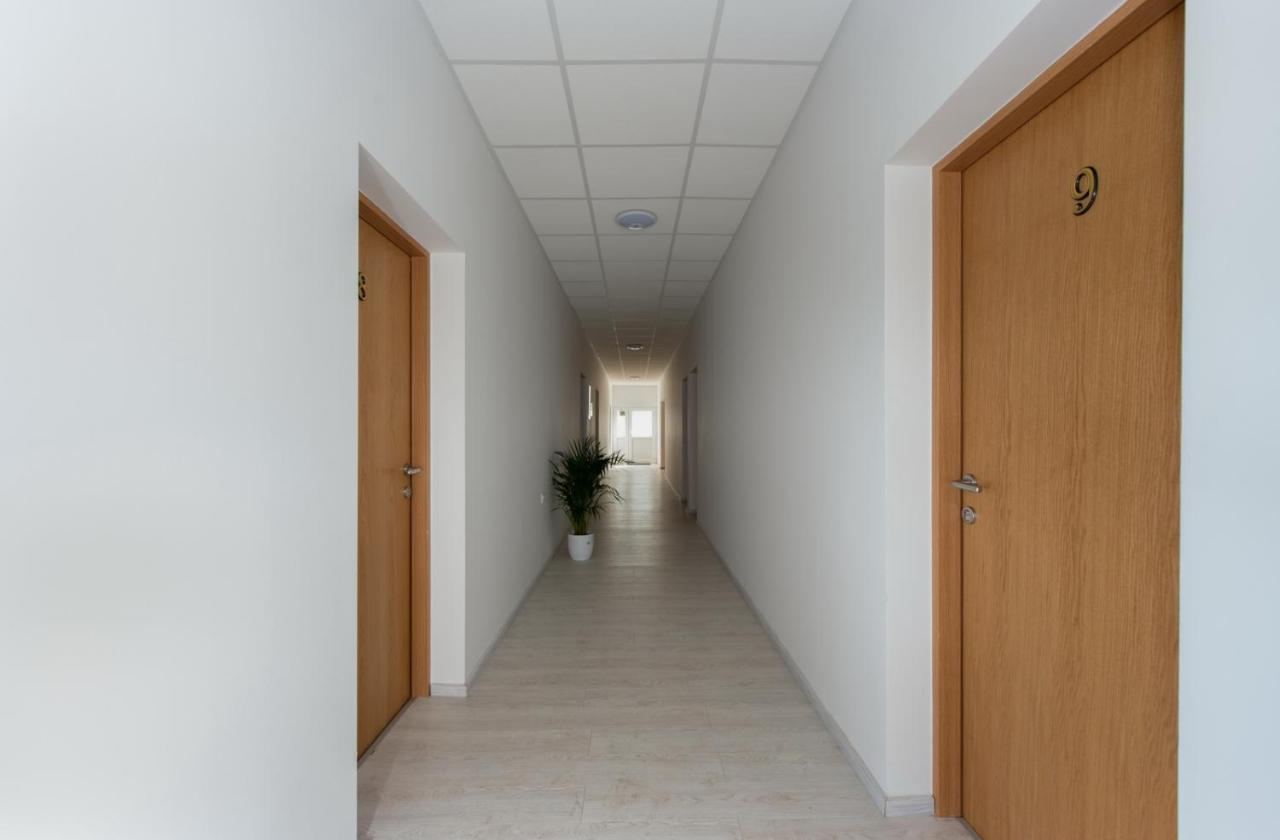 Hotel Potpican Екстер'єр фото